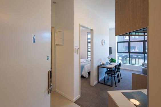 Apartment 6