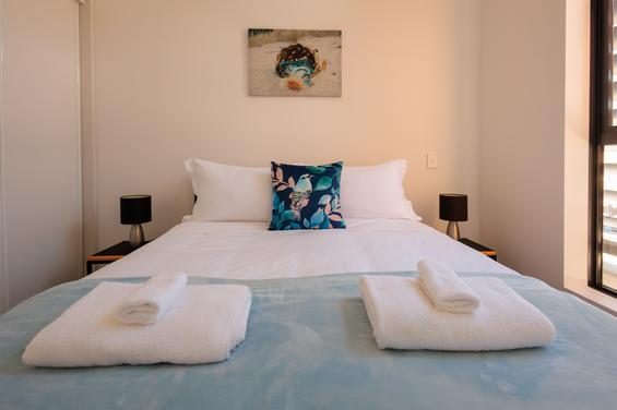 Apartment 6